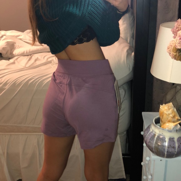 Lulu shorts - Picture 3 of 5